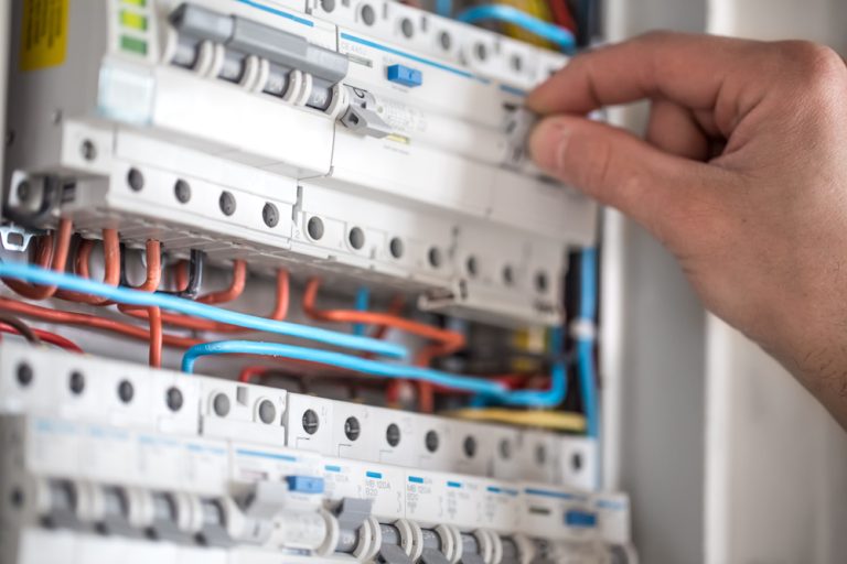 Les différents types de circuits électriques d&rsquo;une maison