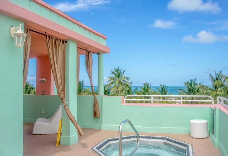 Quelle est la consommation électrique d'un jacuzzi ? – Découvrez son coût sur une année
