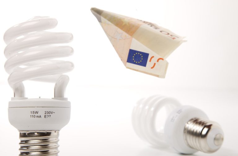 quelle est la consommation electrique d039une lampe decouvrez son cout sur une annee