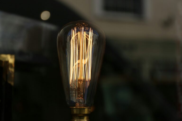 fournisseur d'électricité proposant des services pour les particuliers et les entreprises. découvrez nos offres et solutions énergétiques adaptées à vos besoins.