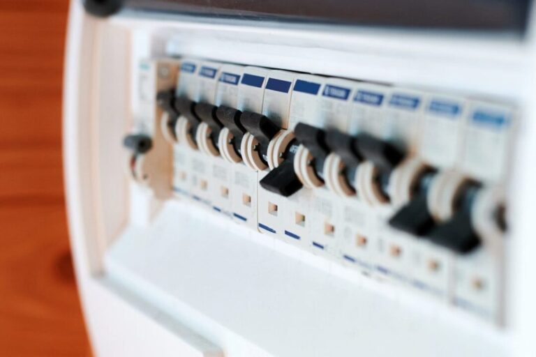 Quels sont les avantages d'un coffret électrique ?