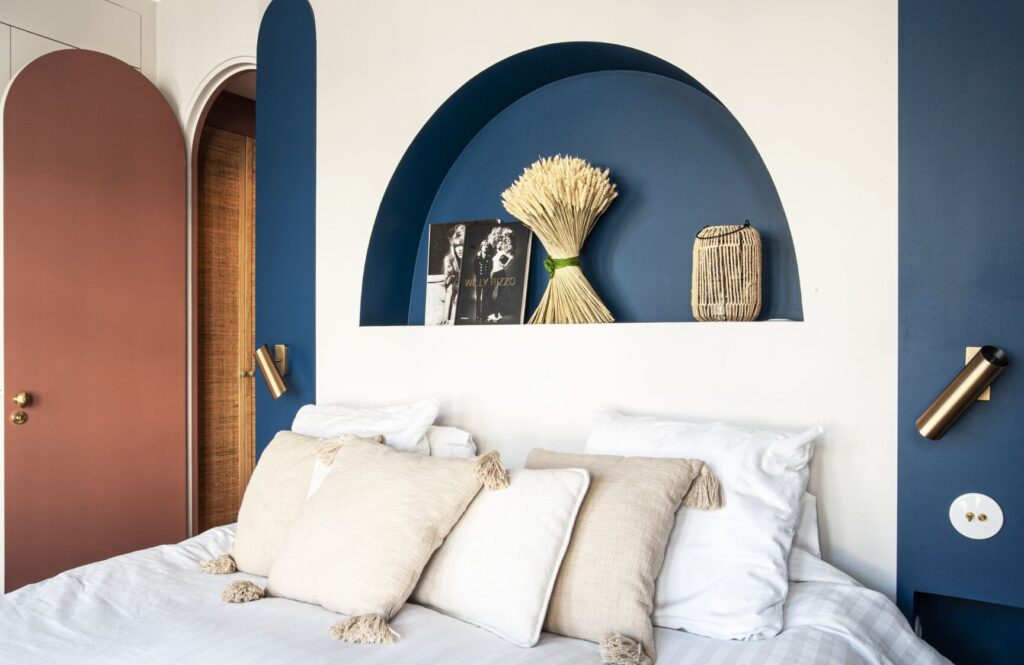 Comment choisir la bonne nuance de bleu pour les murs de votre chambre ?