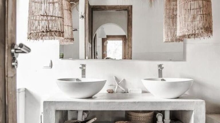 Comment créer une salle de bain au style grecque chez vous ?