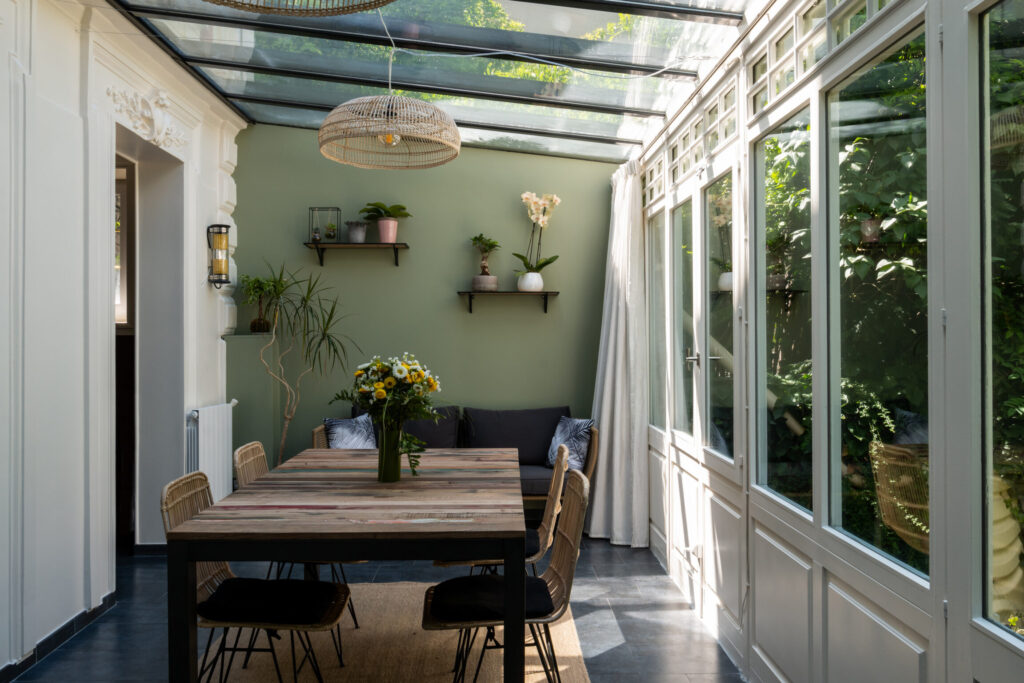 Comment décorer votre véranda dans un style campagne chic ?