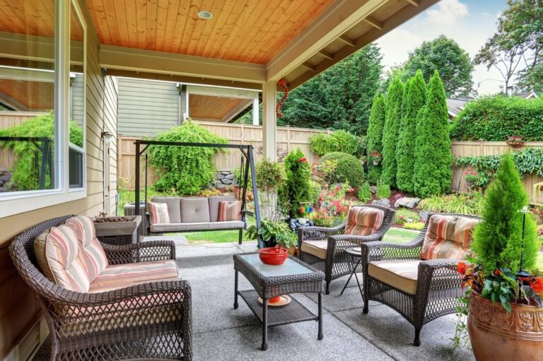 Comment aménager une terrasse couverte pour sublimer votre espace extérieur ?