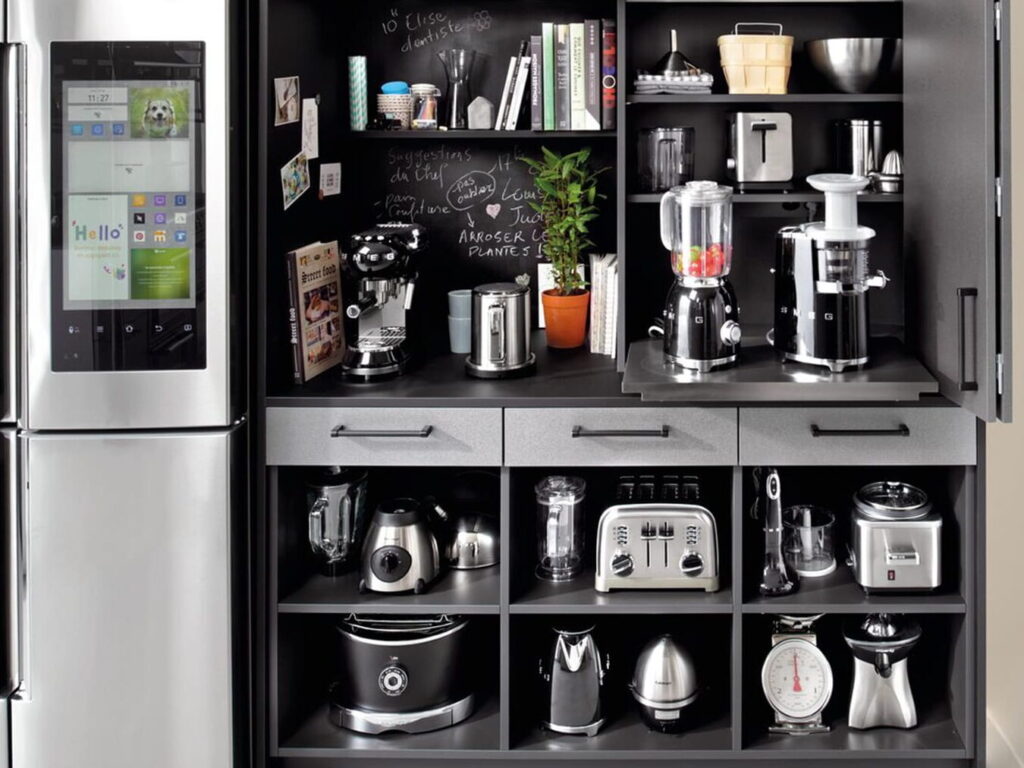 Comment optimiser le rangement de votre électroménager dans une cuisine moderne ?