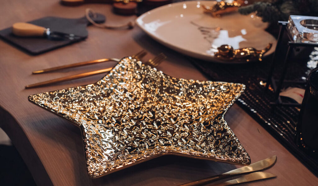 Décoration Nouvel An 2023: 10 idées tendances pour une fête inoubliable