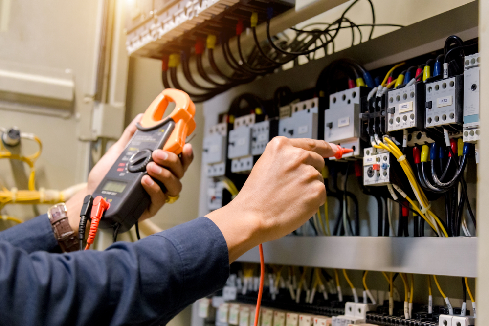 Quels vêtements de travail pour électricien choisir ?